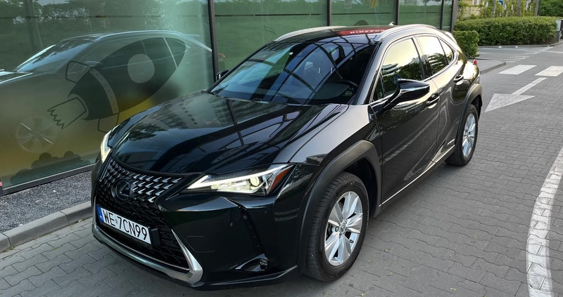 Lexus UX cena 111069 przebieg: 60000, rok produkcji 2020 z Warszawa małe 154